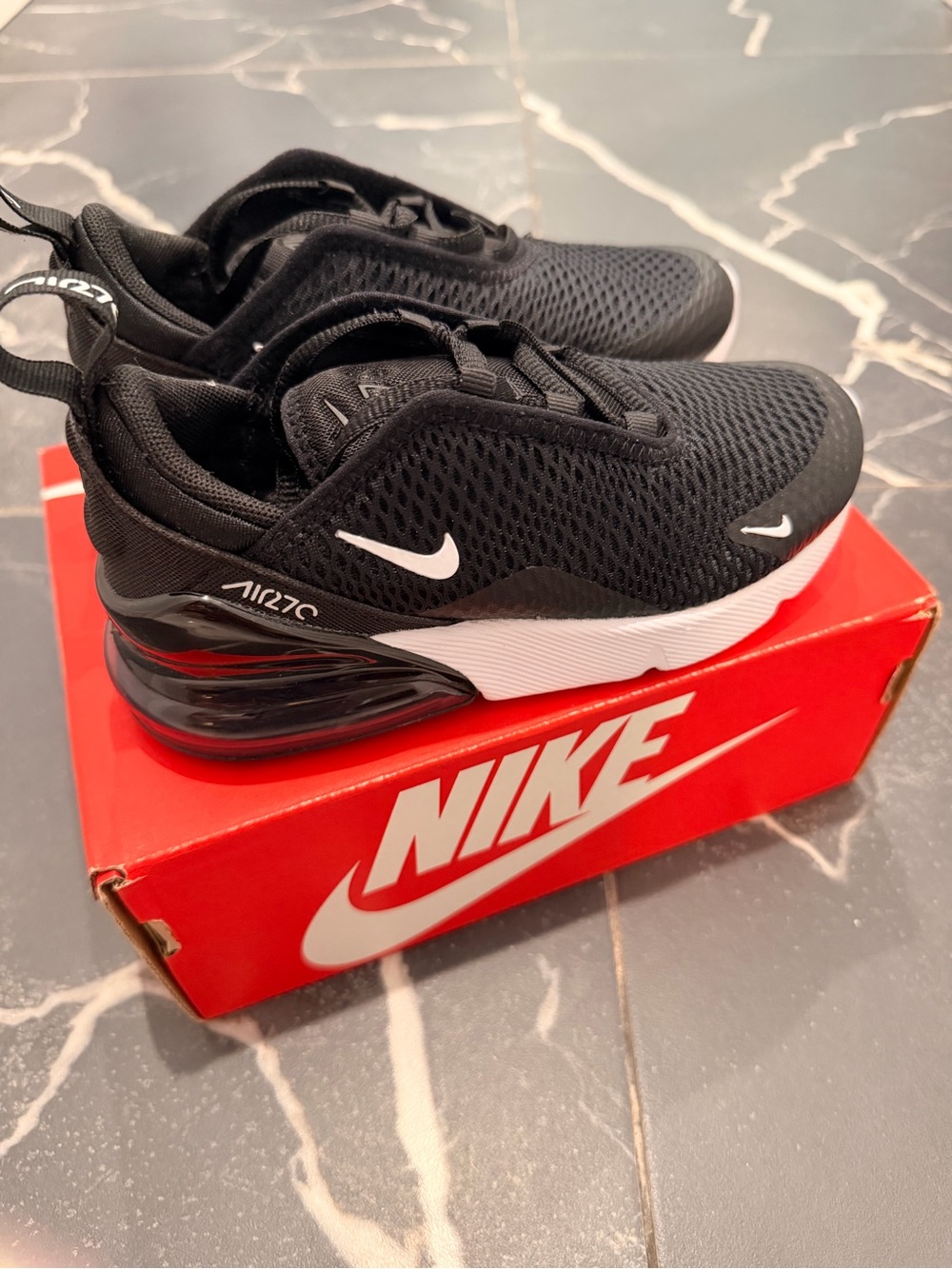 Brand new never worn Nike Kids Black and White Air 270 Style Sneakers